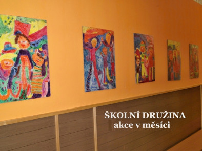 Březen 2022